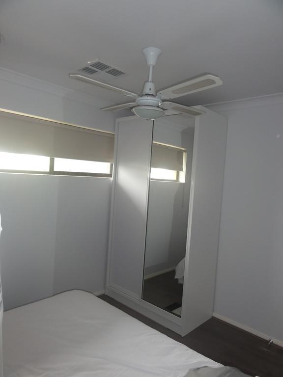 Prime Location & Spacious Adelaide Exterior foto