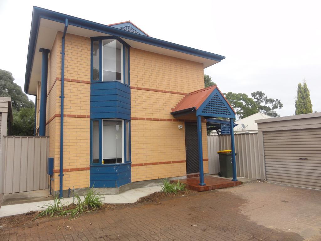 Prime Location & Spacious Adelaide Exterior foto